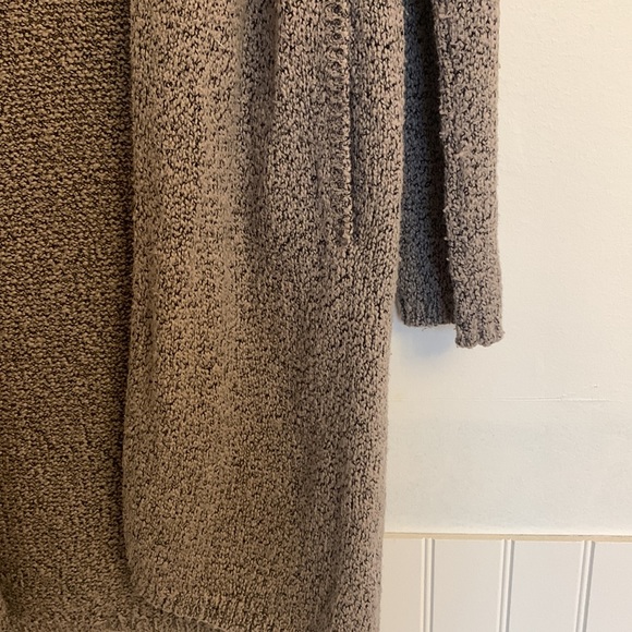 Aritzia Community Long Cardigan - Picture 4 of 4
